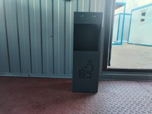 Успешно завершен заказ на производство бытовок для курения