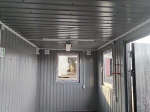 Успешно завершен заказ на производство бытовок для курения